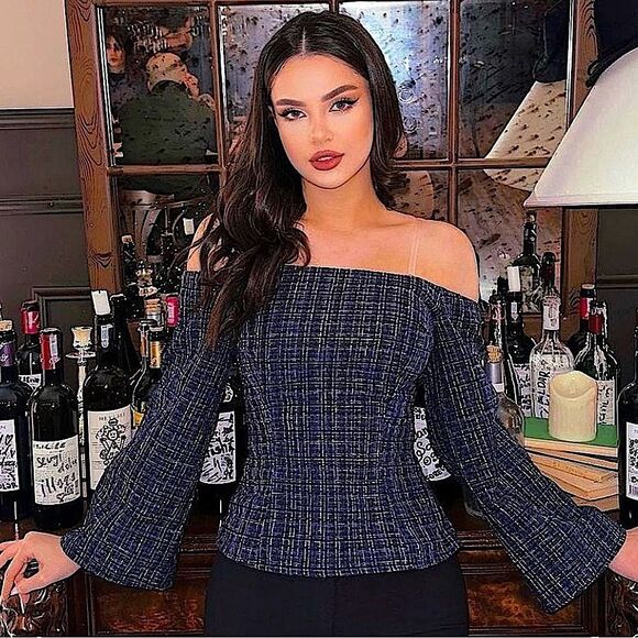 ZARA Top BLOGGER FAVORITE  Shirt Off Shoulder Blouse • NEW WITH TAGS • - Picture 4 of 15